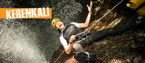 Canones 4 - Descenso de ca&ntilde;ones en Bali