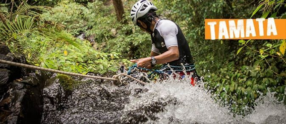 Canones 8 - Descenso de ca&ntilde;ones en Bali